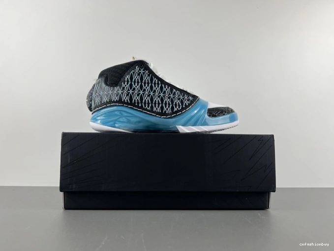 23 318376-041 UNC Jordan 0911